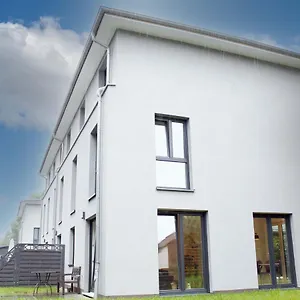 Exklusives Ferienhaus West! Apartment