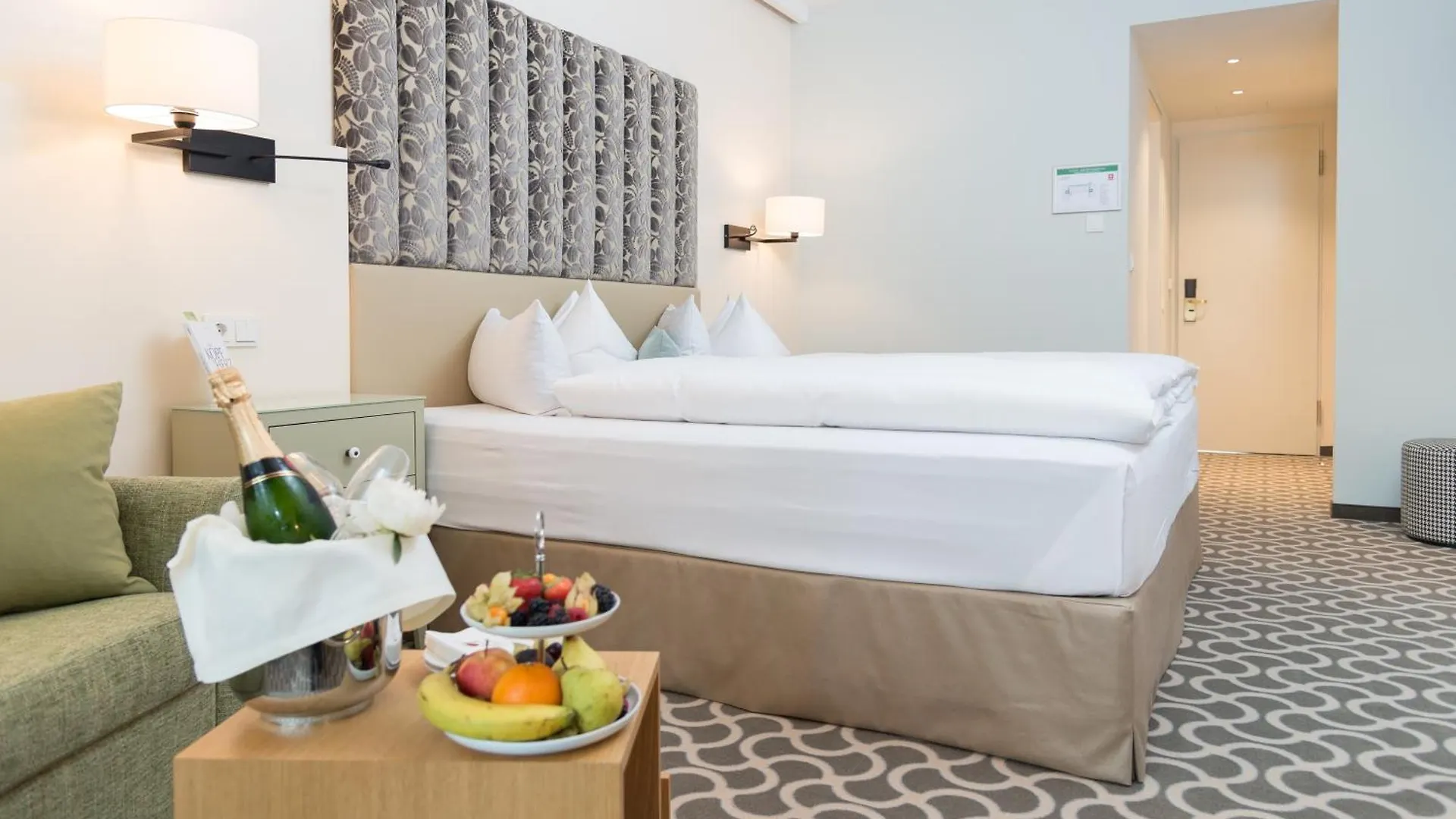 Parkhotel Rothof Munich Hotel